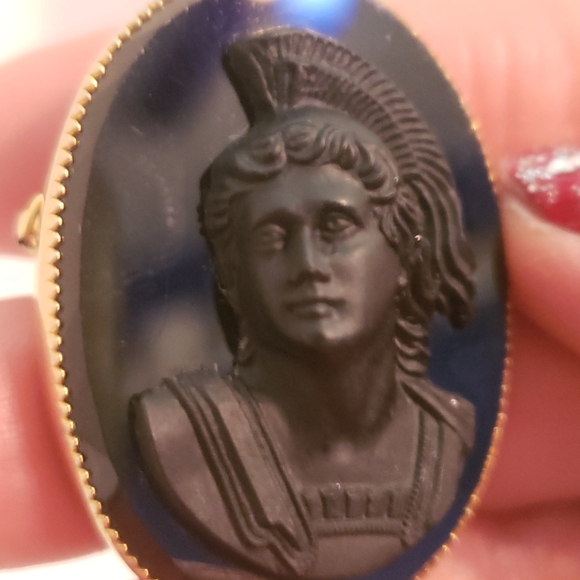 VTG Black Cameo Athena